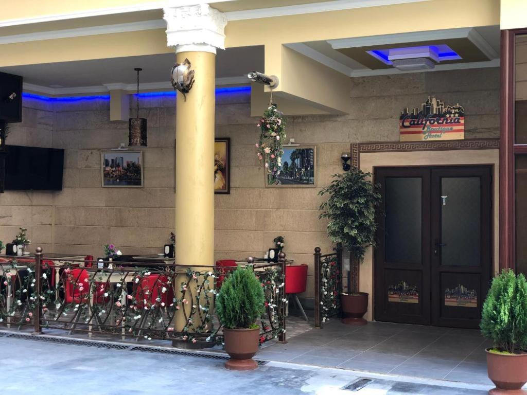 California Boutique Hotel Erevan Exterior foto